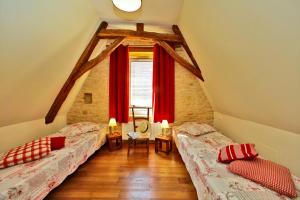 Maisons de vacances Gites de charme Le Cheyssignaguet : photos des chambres
