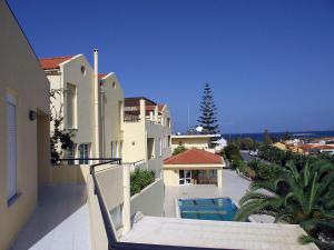 Golden Sun Hotel