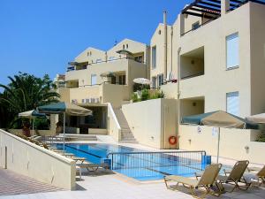 Golden Sun Hotel