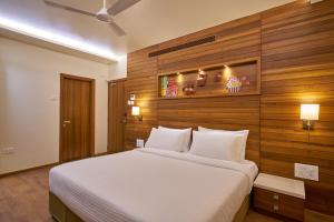 Hotel Atharv Top Rated Business Hotel in Kolhapur