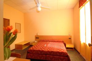Comfort Family Room room in Hotel San Geminiano