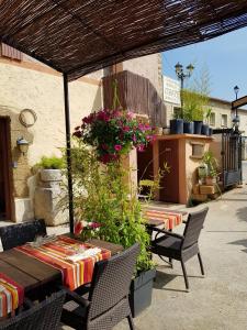 Maisons d'hotes Le Relais Des Dentelles : photos des chambres