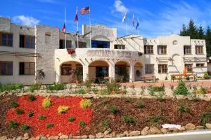 斯克兰德酒店 - Býšovec