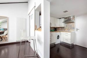 Modern top floor loft at Malasañas heart