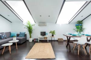 Modern top floor loft at Malasañas heart