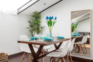 Modern top floor loft at Malasañas heart