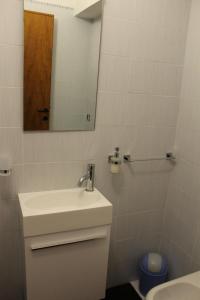 "CASA CANSELLA" a few steps from the sea img39