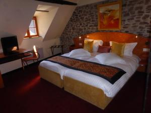 Hotels L'Hostellerie du Chateau : photos des chambres