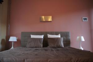 All Inn Holiday Home