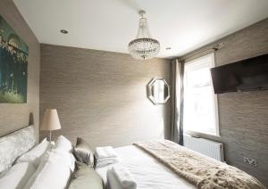 Arthurs Bar & Accommodation