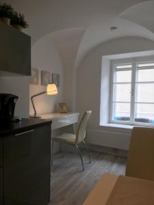 New flat in old town+garage