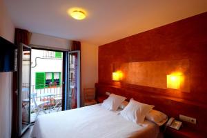 Two-Bedroom Suite room in Hotel Carmen