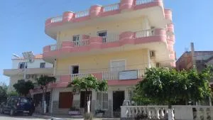 Vila Florand Sela - 卡萨米尔