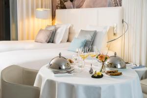 Hotels Cures Marines Hotel Thalasso & Spa Trouville - MGallery Collection : photos des chambres