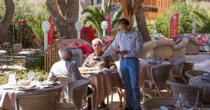 Hotels Grand Hotel Du Lido : photos des chambres