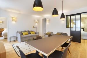 Appartements Pick A Flat's Apartment in Saint Germain - Rue Corneille : photos des chambres