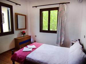 Vasos Bay House