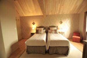 Maisons de vacances Les Maisons du Cheylard-Lascaux : photos des chambres