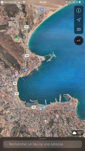 Appartements studio pieds dans l’eau : photos des chambres