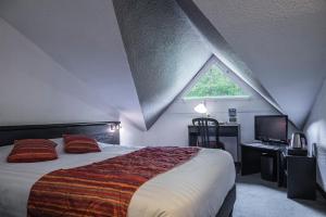 Hotels Logis Murtel : Chambre Double Mansardée Économique