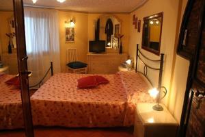 Quadruple Room with Bathroom room in Parco Delle Tre Fontane