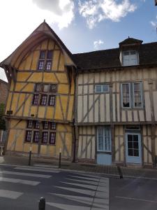 Appartements Appartement du vieux Troyes : photos des chambres