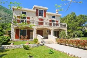 Palazzo Banicevic Luxury Rooms - Glavati