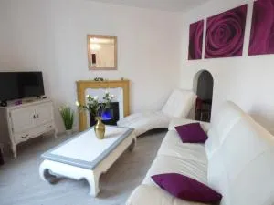 Gite 7 km du Mont St Michel - 蓬托尔松