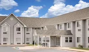 Microtel Inn & Suites by Wyndham Joplin - Baxter Springs