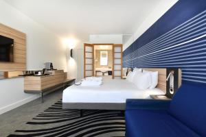 Hotels Novotel La Rochelle Centre : photos des chambres