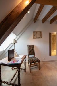 Hotels Abbaye de Maizieres : photos des chambres