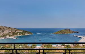 Komis Seafront Premium Villa-Zante Infinity Blue Zakynthos Greece