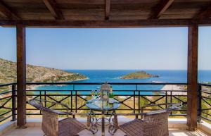 Komis Seafront Premium Villa-Zante Infinity Blue Zakynthos Greece