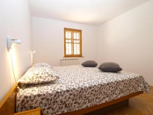 Apartments and rooms Novigrad 1624 