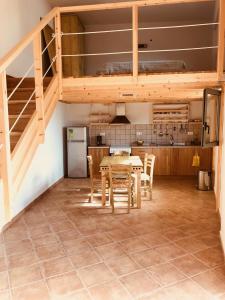 Seafront Studio with direct beach access Messinia Greece