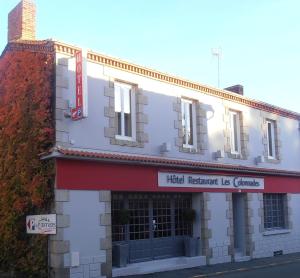 Hotels Hotel-restaurant Les Colonnades : photos des chambres