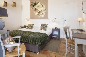 Hotels La Cle des Champs & Spa : photos des chambres