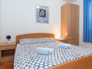 Two-Bedroom Apartment with Terrace room in Maki Apartments - Plavi Horizonti Beach