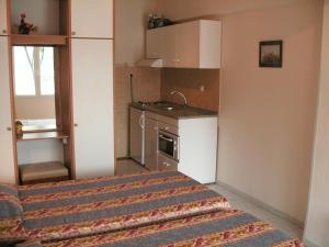 Molos Beach Apartments