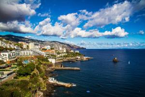 SeaShell Romantic - Balcony with Ocean View & Pool