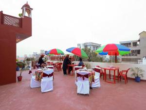 Taj Haveli Hotel Agra - Walkable Distance From Taj Mahal