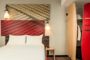 Hotels ibis Bordeaux Centre - Gare Saint-Jean : photos des chambres