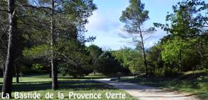 Maisons d'hotes La Bastide de la Provence Verte : photos des chambres