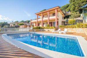 Počitni&scaron;ka hi&scaron;a Villa Maer Blanes &Scaron;panija