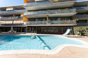 Lets Holidays Castelldefels Diagonal Orient