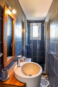 Hotels Logis Hotel Emeraude des Bois : photos des chambres