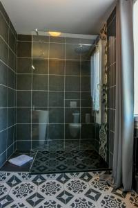 Hotels Logis Hotel Emeraude des Bois : photos des chambres