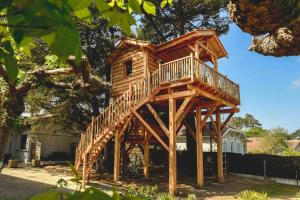 Hotels Logis Hotel Emeraude des Bois : photos des chambres
