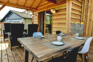 Hotels Logis Hotel Emeraude des Bois : photos des chambres