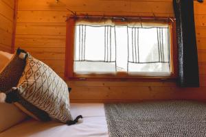 Hotels Logis Hotel Emeraude des Bois : photos des chambres